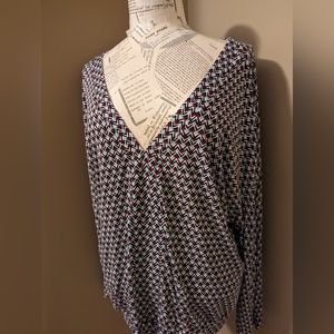 Lascana Venus Geometric Print V-Neck Banded Waist Blouse XL